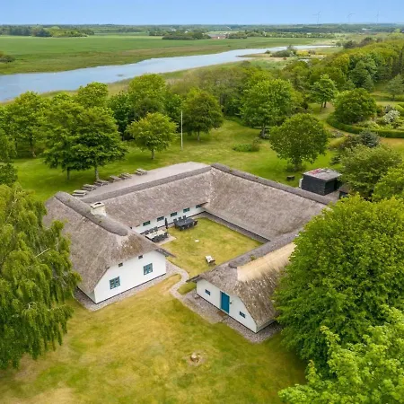 Tatiane - 10km From The Sea In Western Jutland By Interhome *